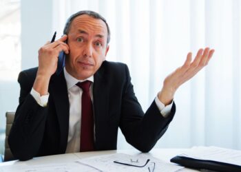 Στις  50,2 μονάδες ο δείκτης PMI: Σημάδια ανάκαμψης στην επιχειρηματική δραστηριότητα