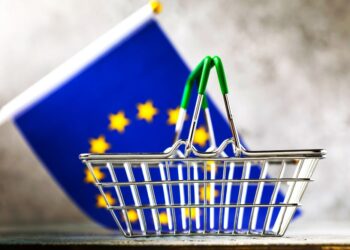 Eurostat: Υπηρεσίες και τρόφιμα «οδηγούν» τον πληθωρισμό στην ΕΕ