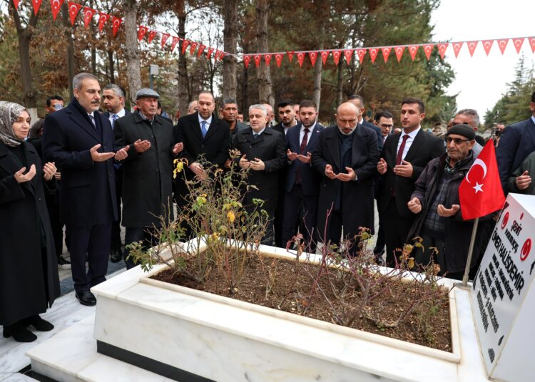 Επίσκεψη «πρόκληση» του Χακάν Φιντάν στα κατεχόμενα εγείρει την μήνιν της Κύπρου