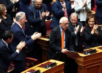 Ο Νικήτας Κακλαμάνης 14ος Πρόεδρος της Βουλής των Ελλήνων με 247 ψήφους