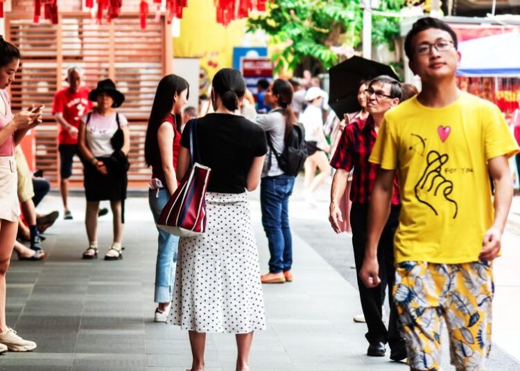 Επί χάρτου η κινεζική επέλαση τουριστών στην Αθήνα: Το σχέδιο για το 2025