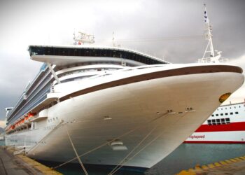 Η κρουαζιέρα «απογειώνει» τον Πειραιά: 1,7 εκατ. επιβάτες το 2024