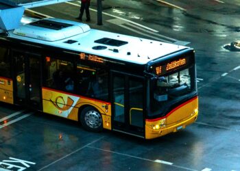 Ανανέωση στις αστικές συγκοινωνίες: Έρχονται 200 νέα CNG λεωφορεία στην Αθήνα