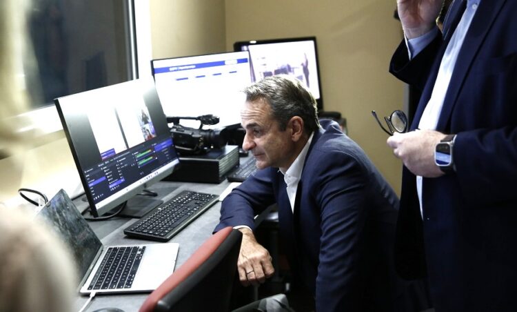 ΜΗΤΣΟΤΑΚΗΣ Κ. ΕΠΙΣΚΕΨΗ ΣΤΟ ΥΠΟΥΡΓΕΙΟ ΠΑΙΔΕΙΑΣ ΓΙΑ ΤΟ ΨΗΦΙΑΚΟ ΦΡΟΝΤΙΣΤΗΡΙΟ