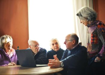 Αναδρομικά έως 11.000 ευρώ: Ποιοι συνταξιούχοι θα λάβουν επιστροφές και πότε