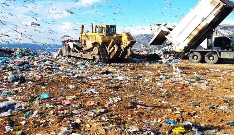 Το τέλος ταφής γίνεται ανταποδοτικό στους ΟΤΑ για επιτάχυνση έργων ανακύκλωσης