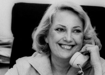 Wall Street/Μιούριελ Σίμπερτ: Η μόνη γυναίκα δίπλα σε 1.365 άνδρες για 10 χρόνια