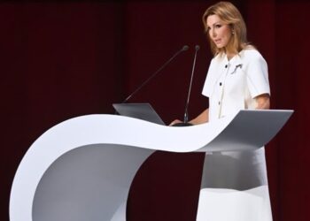 Ένωση Ελλήνων Εφοπλιστών/Εκλογές: Πρώτη σε ψήφους η Μελίνα Τραυλού