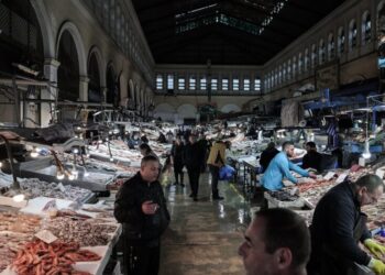 Καθαρά Δευτέρα: 20% ακριβότερα φέτος τα σαρακοστιανά