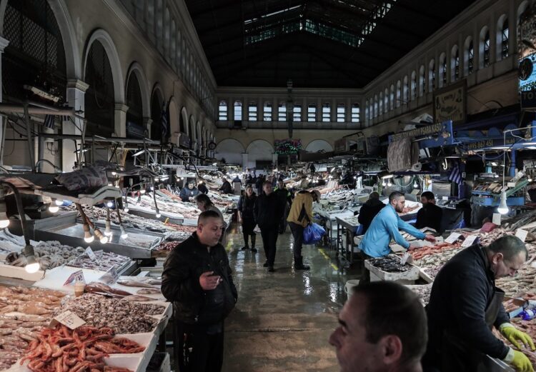 Καθαρά Δευτέρα: 20% ακριβότερα φέτος τα σαρακοστιανά