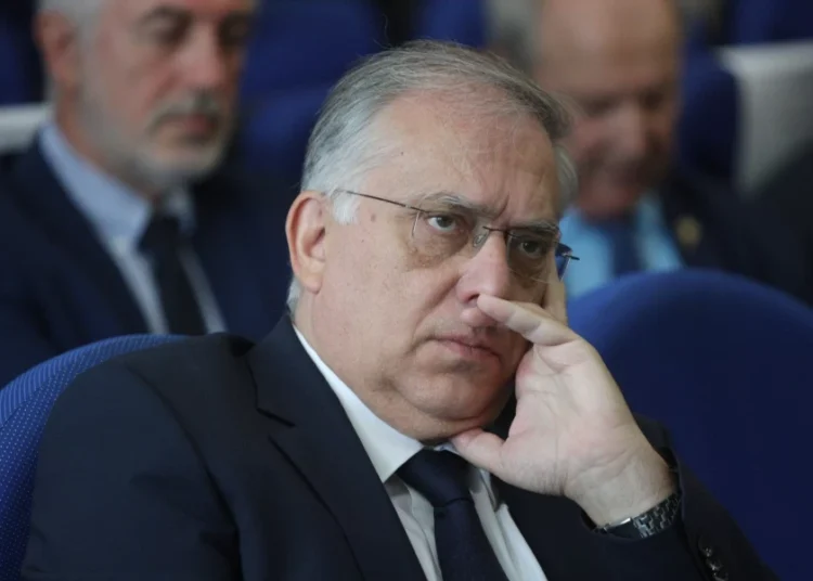 Δεν πήγε καλά η συνάντηση Θεοδωρικάκου με τους βιομηχάνους για τις τιμές