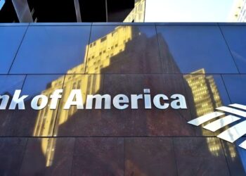 Η πράσινη ενέργεια «πιέζει» το πετρέλαιο: Η BofA προειδοποιεί για επιβράδυνση