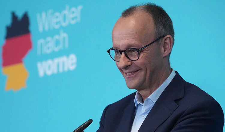 POLITICO/Φρίντριχ Μερτς: Η Ευρώπη βρίσκεται ξανά στο χείλος μιας νέας κρίσης χρέους προειδοποιεί ο Μερτς