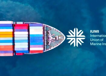 IUMI: Αναταράξεις στις ναυτασφαλίσεις λόγω δασμών – Τι προβλέπει η αγορά