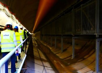 Η ΑΒΑΞ σε αγώνα ακριβείας για τη Γραμμή 4: Η «γεωμετρία» ενός έργου πρόκληση (video)