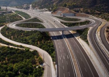 Η χρηματοδότηση «κλειδί» για να φτάσει η Ολυμπία Οδός από Πύργο ως Τσακώνα