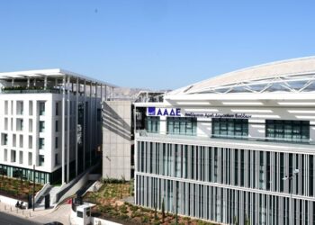 Φοροδιαφυγή τέλος: Τα τρία συν ένα «αναχώματα» κατά της φοροδιαφυγής το 2025