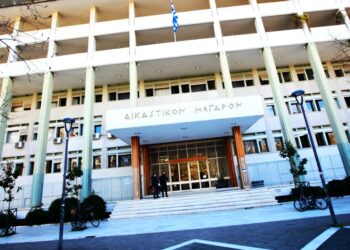 Κατεπείγουσα έρευνα για τα βίντεο των Τεμπών: Τι ζητά ο Ανακριτής Λάρισας