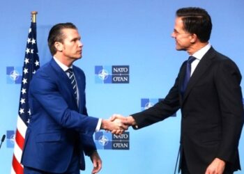 Νέες πιέσεις των ΗΠΑ στο ΝΑΤΟ: Ζητούν αύξηση αμυντικών δαπανών στο 5% του ΑΕΠ