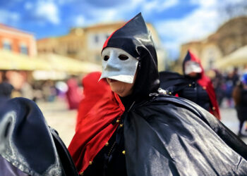 ΓΣΕΕ: Πώς αμείβεται η Καθαρά Δευτέρα