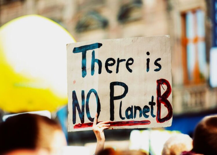 Η κλιματική αλλαγή απειλεί την υγεία: Η Αθήνα στις πιο ευάλωτες πόλεις της Ευρώπης