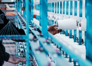 Η βιομηχανία ένδυσης και κλωστοϋφαντουργίας στην Ευρώπη σε καθοδική τροχιά