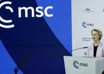 Ρήτρα διαφυγής: Η ΕΕ ανοίγει δημοσιονομικό χώρο για αμυντικές δαπάνες