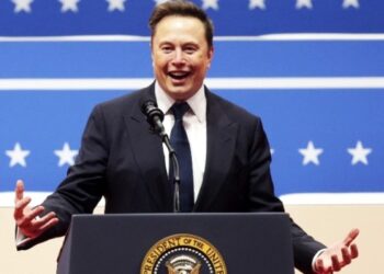 ΗΠΑ: Ο Μασκ αποκτά τον έλεγχο των κυβερνητικών ταμείων – Σφοδρές αντιδράσεις