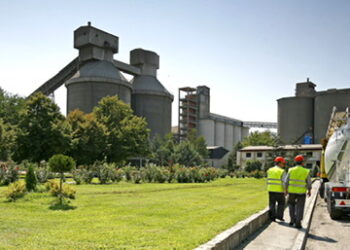 ΤΙΤΑΝ: Είσοδος στην αγορά της Νότιας Ασίας με προϊόντα χαμηλού ανθρακικού αποτυπώματος