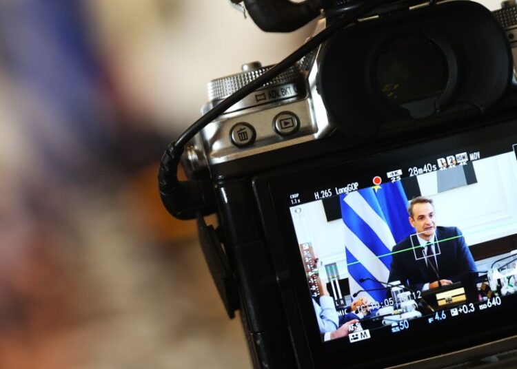 Κυβερνητικός Απολογισμός: Σεισμοί, νέα μέτρα και αλλαγές σε συγκοινωνίες και υγεία