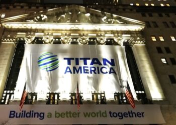 Η Titan America κάνει «τζάμπο» στη Wall Street: Δυναμικό ντεμπούτο (video)