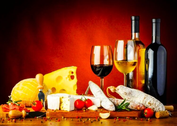 Οι επενδυτές «ψηφίζουν» ελληνικά τρόφιμα και ποτά: Δυναμική ανάπτυξη και νέα deals