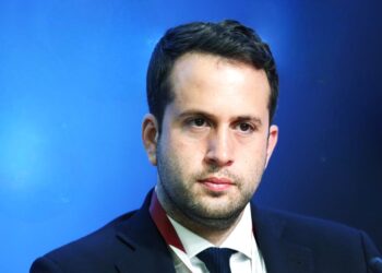 Αγωγές του Δημοσίου σε ιδιωτικά ακίνητα: Η κυβέρνηση δίνει οριστική λύση