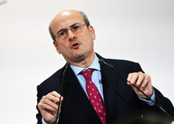 Χατζηδάκης: Η συμβολή των ολλανδικών πολυεθνικών στην ελληνική οικονομία