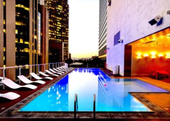 Έρευνα ΙΤΕΠ: Ο ξενοδοχειακός κλάδος «πρωταγωνιστής» της ελληνικής οικονομίας