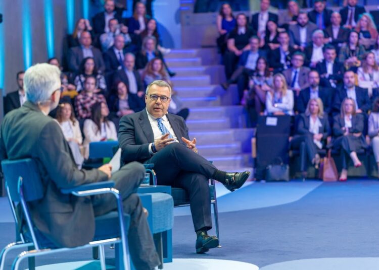 Alpha Bank: Το νέο πρότυπο ανάπτυξης και λειτουργίας του Ομίλου