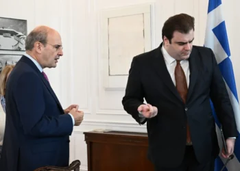 Νέος «τσάρος» της Οικονομίας ο Πιερρακάκης