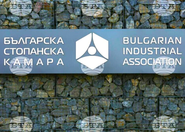 Δασμοί ΗΠΑ: Θα «λυγίσει» η ευρωπαϊκή αγορά χάλυβα; – Ποιος πληρώνει το τίμημα