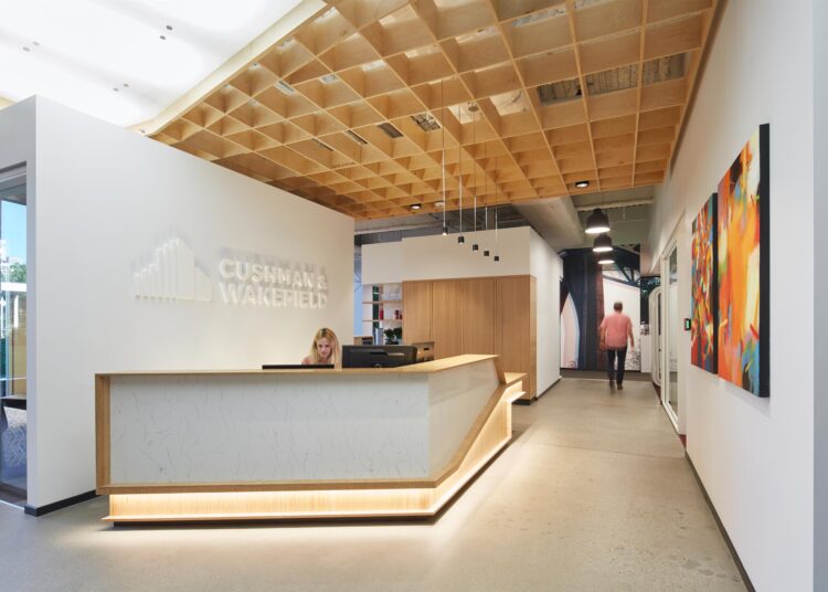 Σε ποιες περιοχές της Αττικής «τα βλέπει σκούρα» η αγορά γραφείων -Ποια είναι η εικόνα στην Ευρώπη