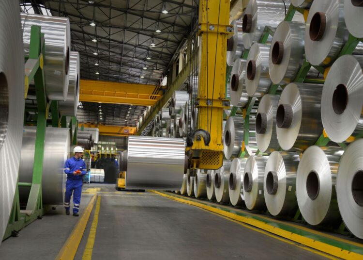 ΕΛΒΑΛΧΑΛΚΟΡ: Εν αναμονή των ετήσιων μεγεθών του 2024