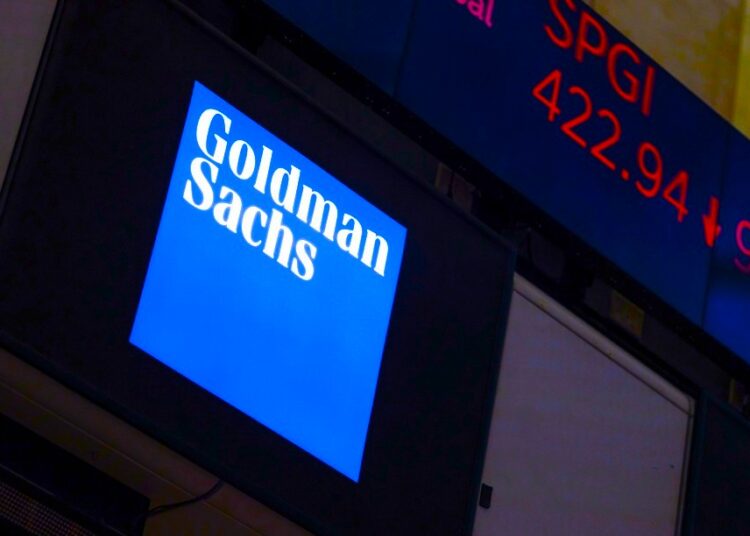 Goldman Sachs: Αναβαθμίζει τις προβλέψεις για την Ευρωζώνη