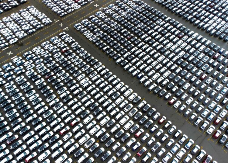 Αυτοκίνητο: Υποχώρηση 6,6% στις ταξινομήσεις τον Φεβρουάριο – Τα SUV κυριαρχούν