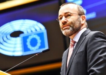 Βέμπερ: Σε κρίσιμο σταυροδρόμι οι σχέσεις ΕΕ-Τουρκίας μετά τη φυλάκιση Ιμάμογλου