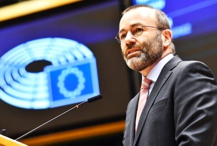 Βέμπερ: Σε κρίσιμο σταυροδρόμι οι σχέσεις ΕΕ-Τουρκίας μετά τη φυλάκιση Ιμάμογλου