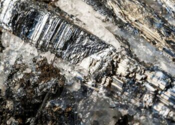 Στην «ταχεία» ο διαγωνισμός για την αξιοποίηση αντιμονίου στη Χίο