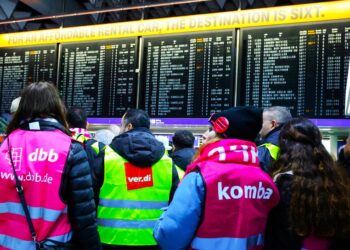 Απεργία-σοκ στη Γερμανία: Χιλιάδες πτήσεις στον αέρα τη Δευτέρα