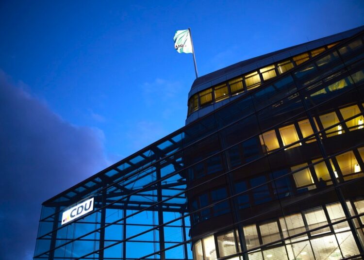 Ιστορική συμφωνία για το χρέος στη Γερμανία: Πράσινο φως σε επενδύσεις 900 δισ.