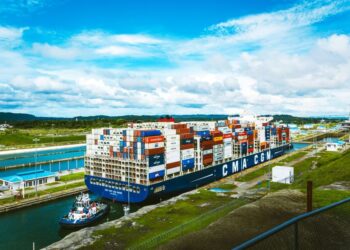 Από την Hutchison στη BlackRock: Ποιος ελέγχει πραγματικά τη Διώρυγα του Παναμά