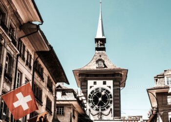Η Ελβετία παρεμβαίνει στον εμπορικό πόλεμο ΗΠΑ-ΕΕ