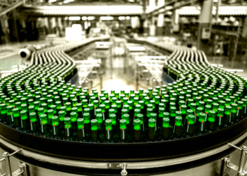 Η ΕΖΑ «ανεβάζει θερμοκρασία»: Ρεκόρ EBITDA και επενδύσεις 7 εκατ. ευρώ